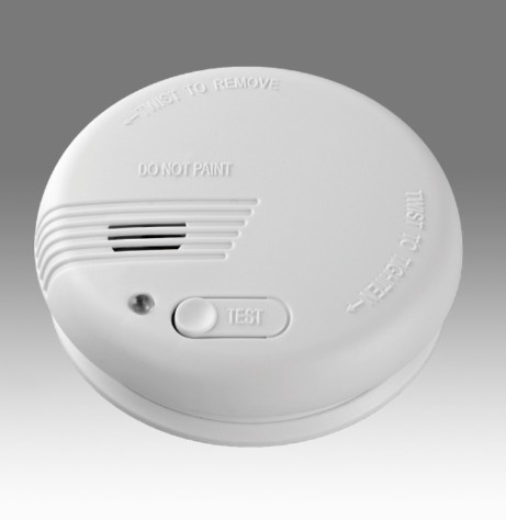 What are the advantages of Smoke alarm with 10Y sealed battery？